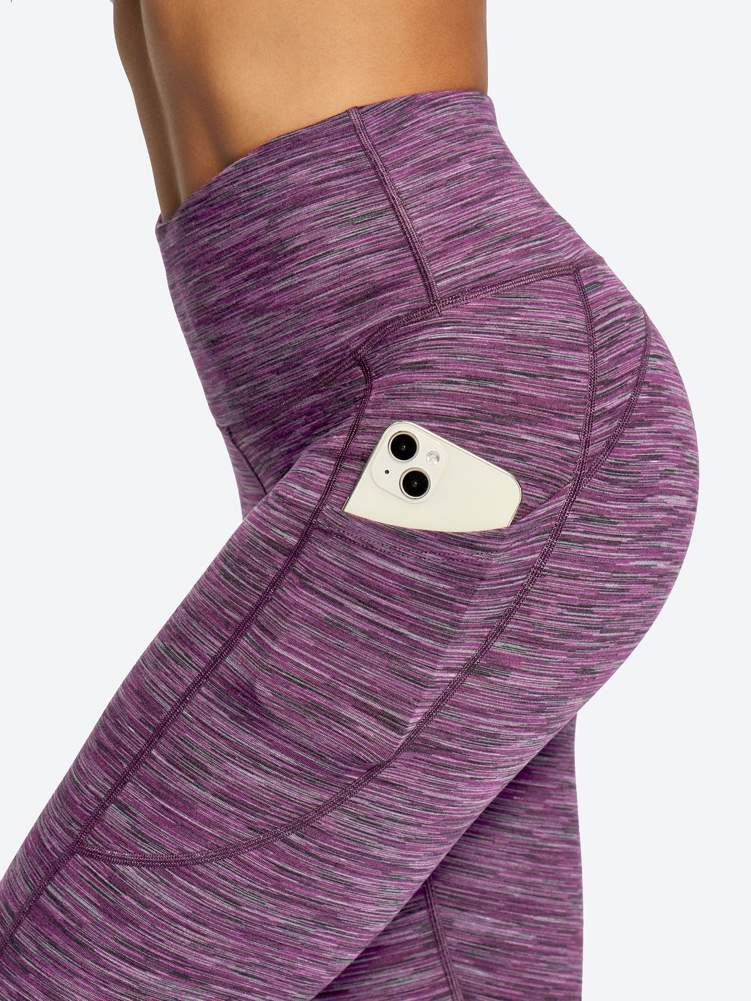 IUGA FlexTight Capris With Pockets Squat Proof | Affordable Yoga Leggings & Activewear by IUGA