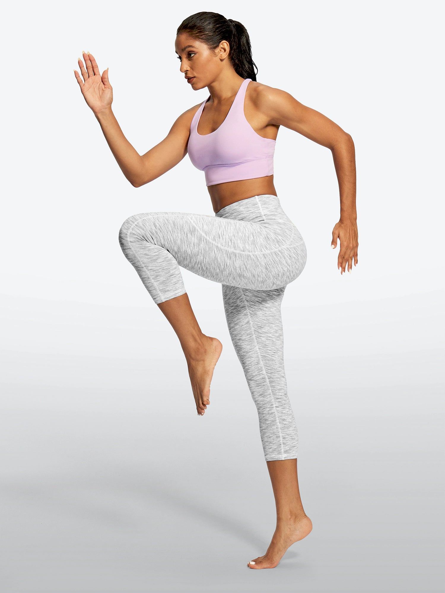 IUGA FlexTight Capris With Pockets Squat Proof | Affordable Yoga Leggings & Activewear by IUGA