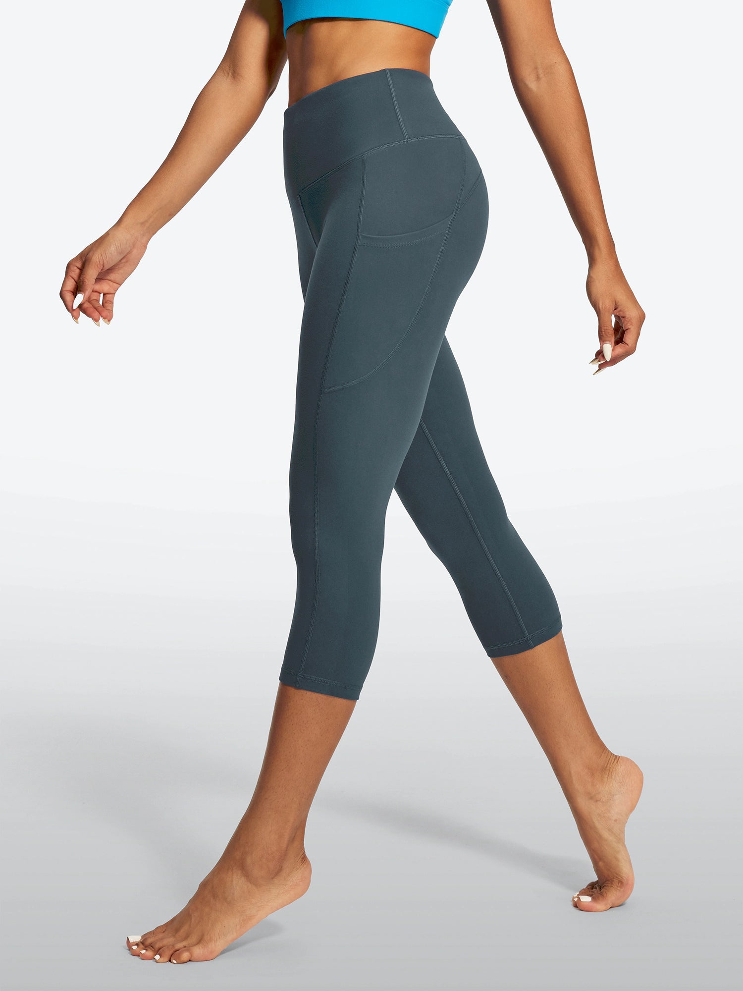 IUGA FlexTight Capris With Pockets Squat Proof | Affordable Yoga Leggings & Activewear by IUGA