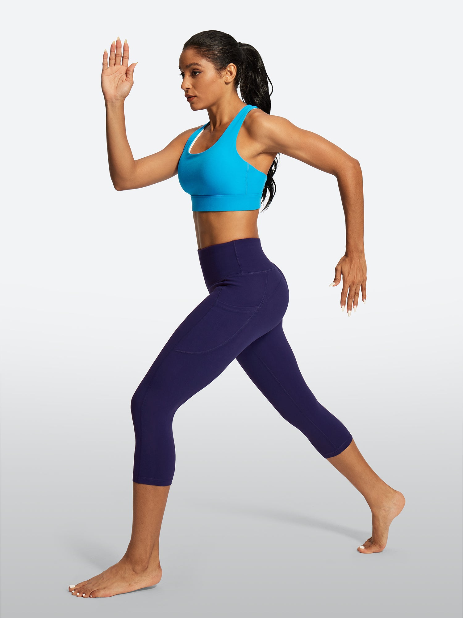 IUGA FlexTight Capris With Pockets Squat Proof | Affordable Yoga Leggings & Activewear by IUGA