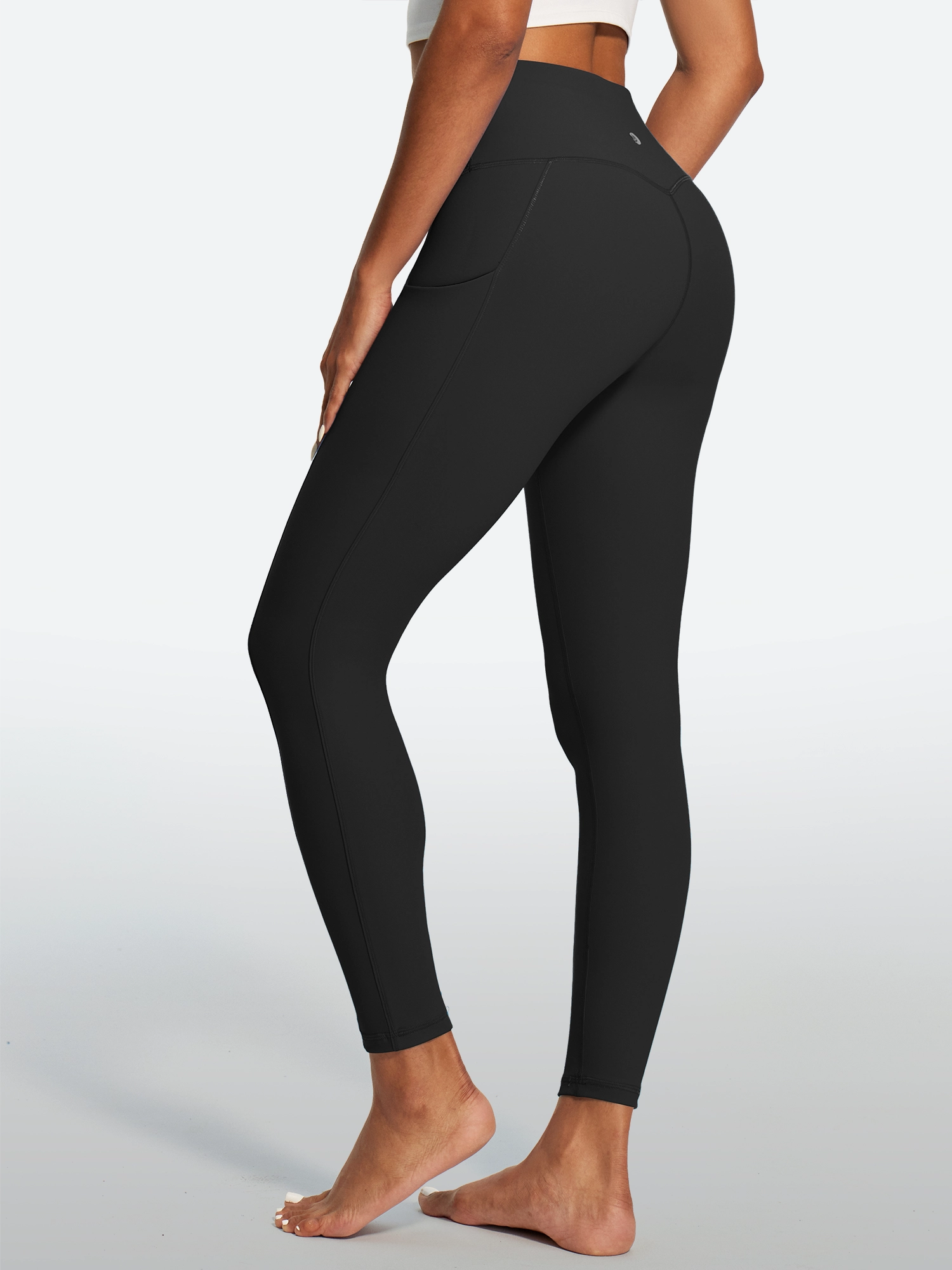 IUGA PowerTight No Front Seam Compression Leggings | Affordable Yoga Leggings & Activewear by IUGA