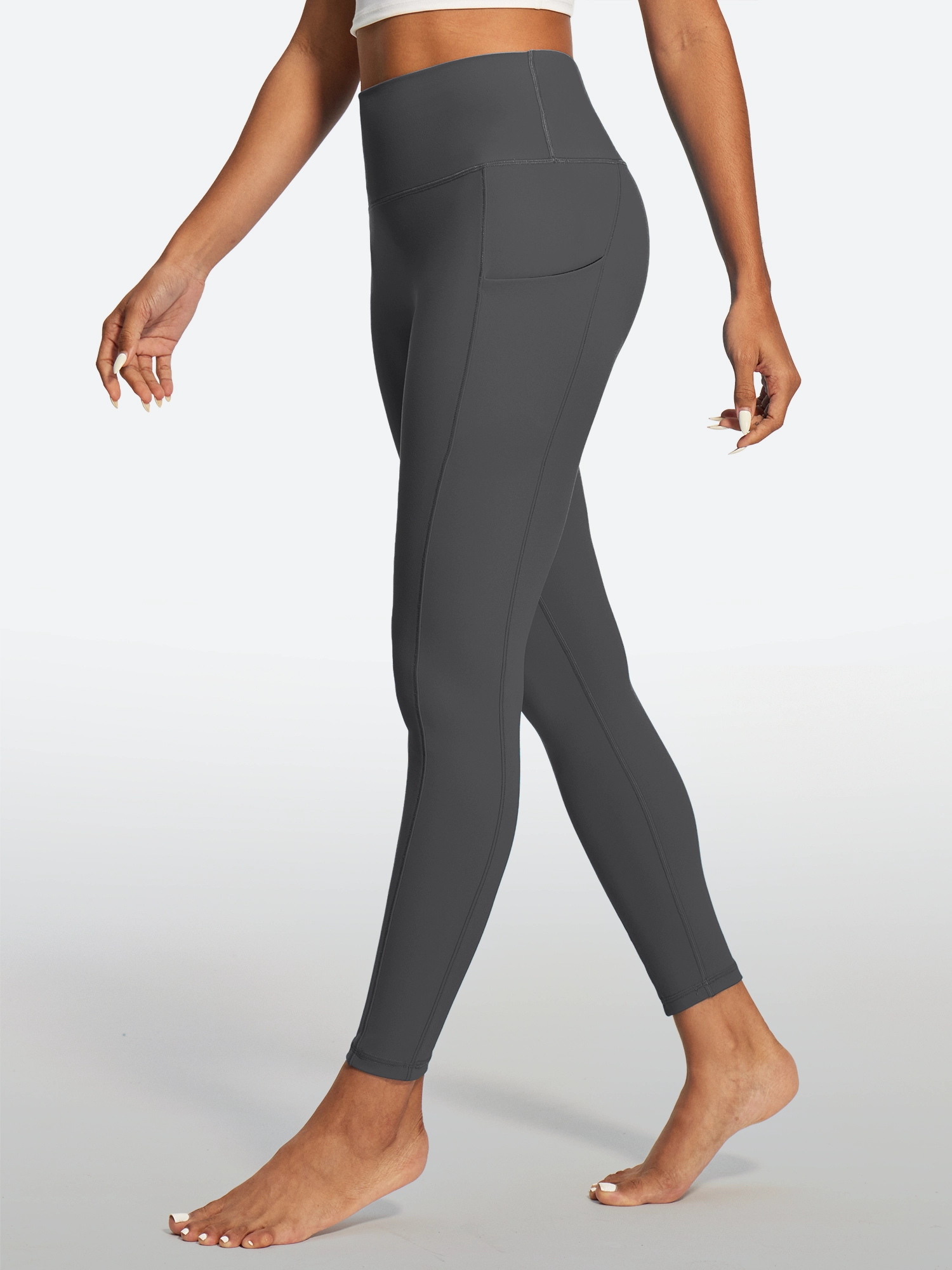 IUGA PowerTight No Front Seam Compression Leggings | Affordable Yoga Leggings & Activewear by IUGA