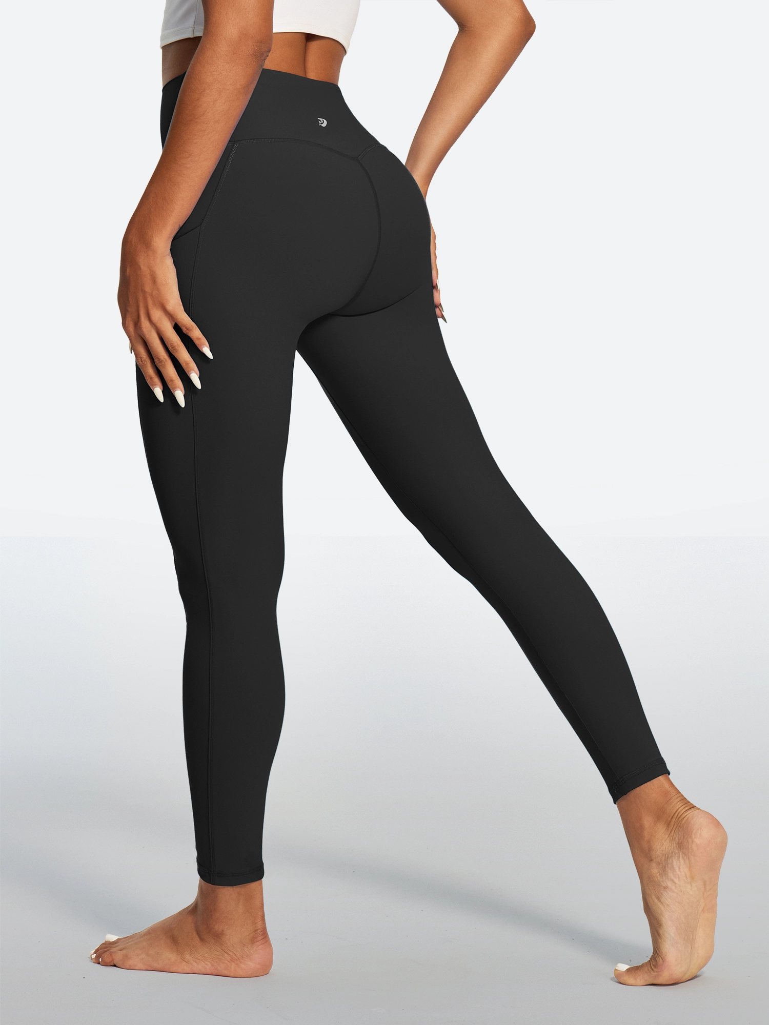 IUGA PowerTight No Front Seam Compression Leggings | Affordable Yoga Leggings & Activewear by IUGA
