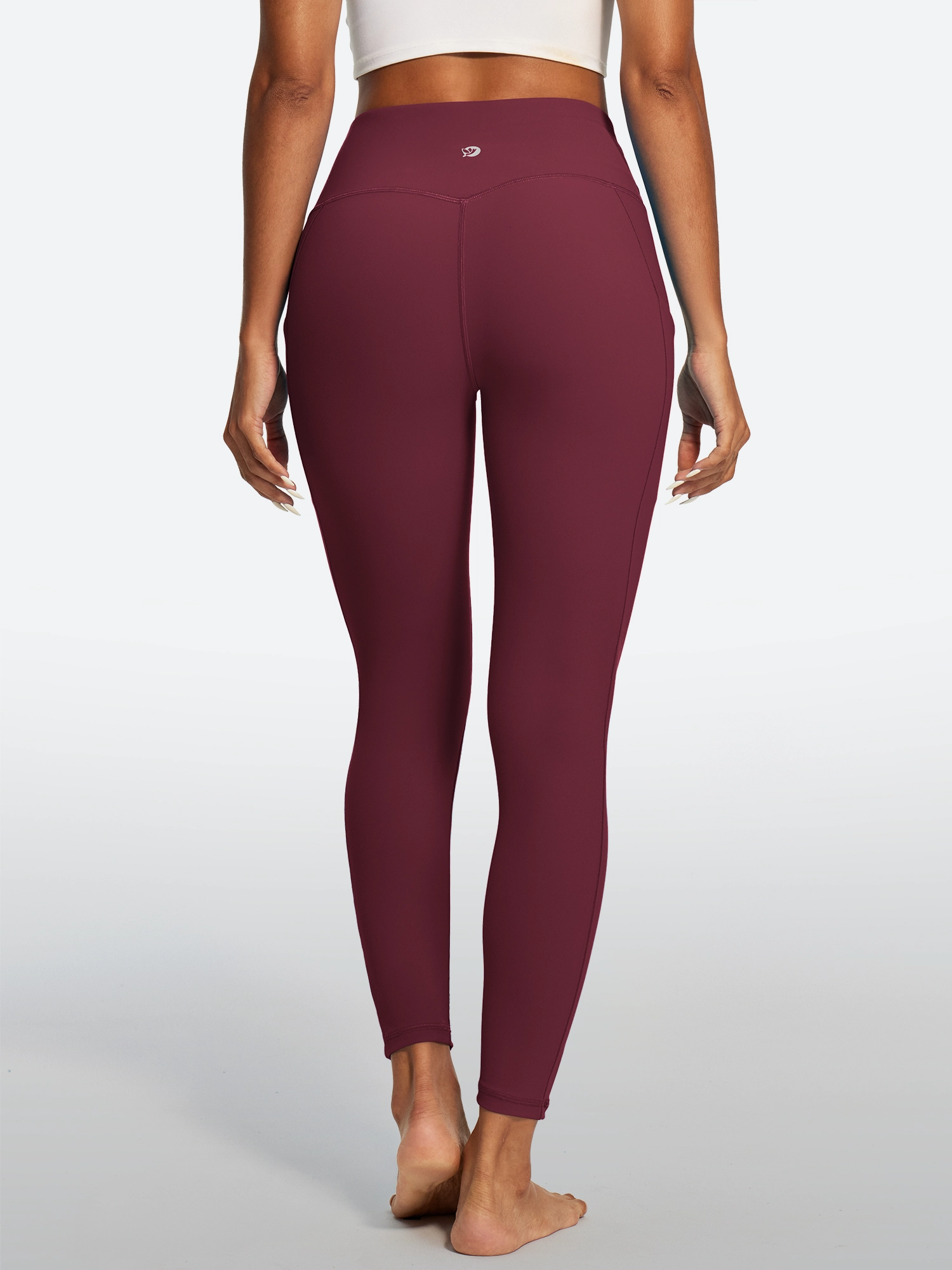 IUGA PowerTight No Front Seam Compression Leggings | Affordable Yoga Leggings & Activewear by IUGA