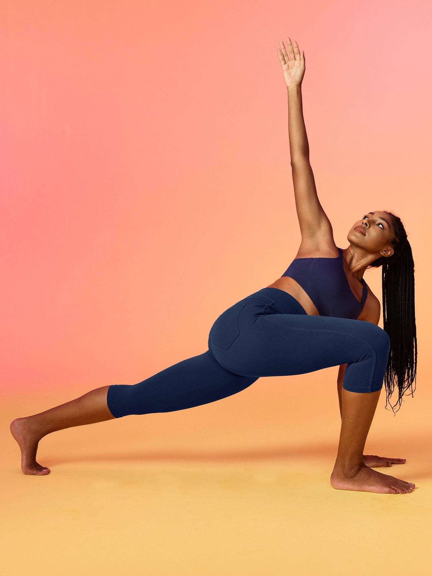 IUGA FlexTight High Waist Denim-Look Capris With Pockets | Affordable Yoga Leggings & Activewear by IUGA