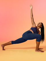 IUGA FlexTight High Waist Denim-Look Capris With Pockets | Affordable Yoga Leggings & Activewear by IUGA