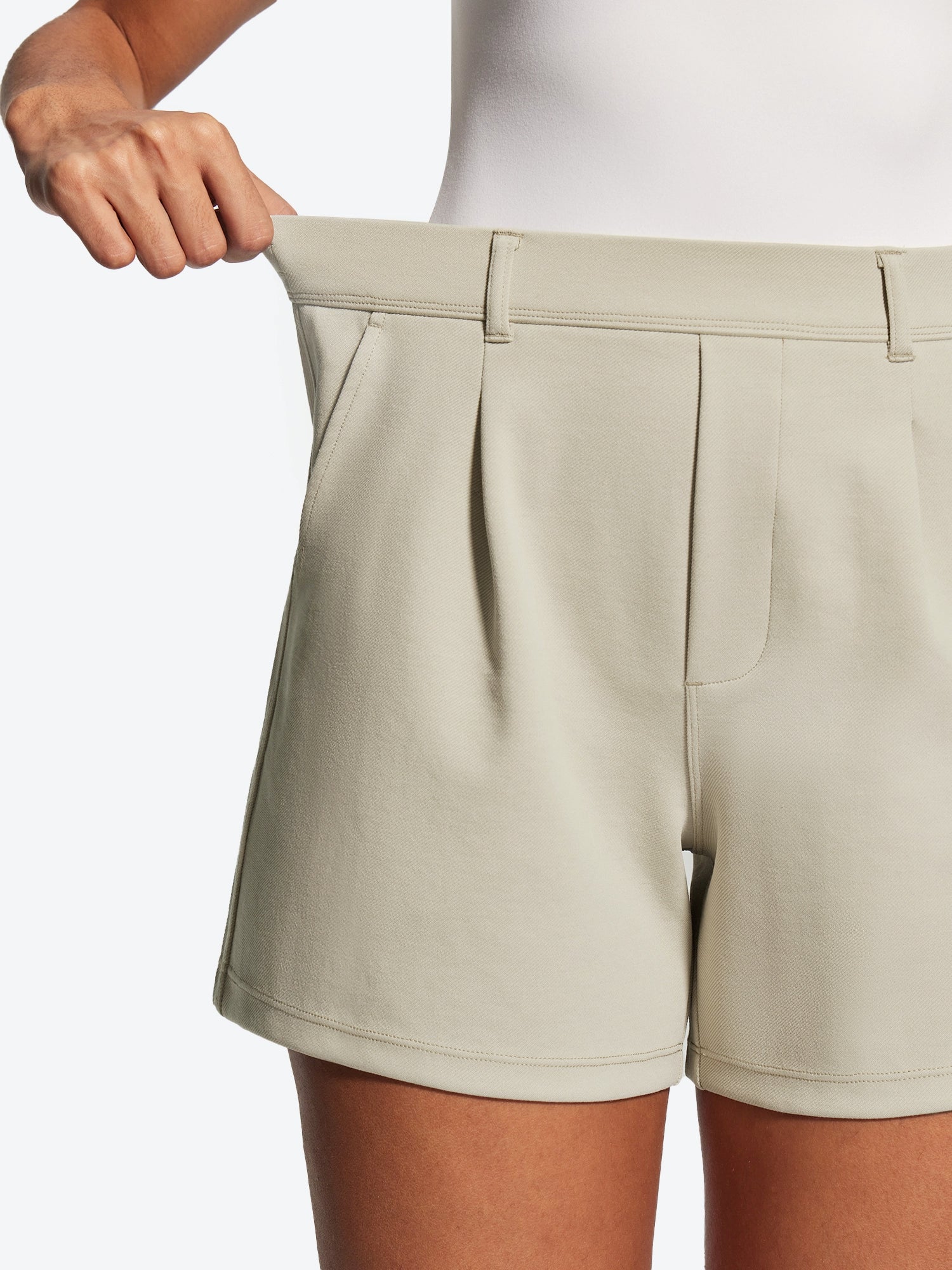 IUGA High Waisted Pleated Wide Leg Shorts - IUGA