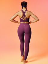 IUGA FlexTight No Front Seam Scrunch Butt Leggings With Pockets | Affordable Yoga Leggings & Activewear by IUGA